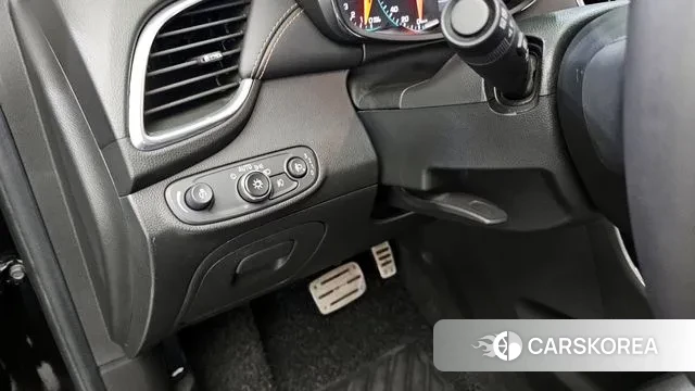 Chevrolet (GM Daewoo) The New Trax 2019 Черный из Кореи, фото 6