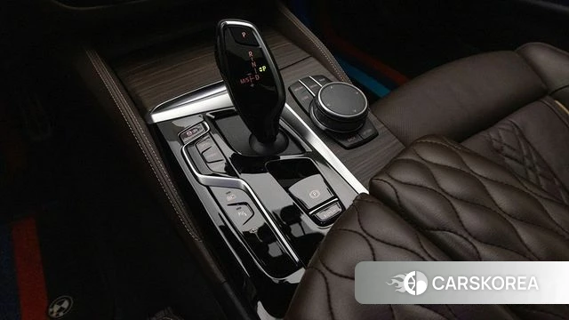 BMW 5 Series (G30) 2021 Черный из Кореи, фото 6
