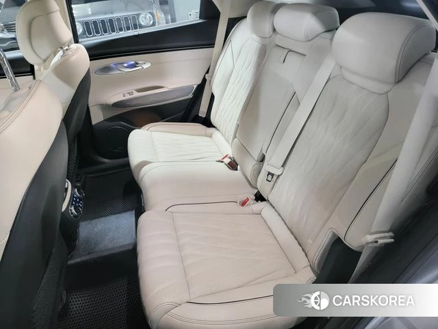 Genesis GV70 2021 Серебристо-серый из Кореи, фото 6