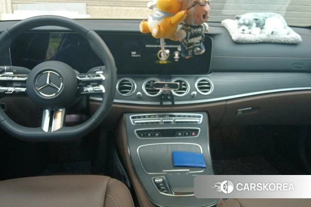 Mercedes-Benz E-class 2023 Черный из Китая, фото 6