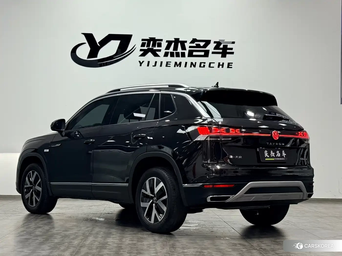 Volkswagen Tanyue 2024 Черный из Китая, фото 6