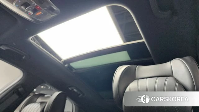 Genesis GV70 2025 Белый из Кореи, фото 6