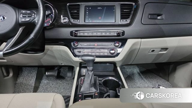 Kia The New Carnival 2018 Белый из Кореи, фото 6