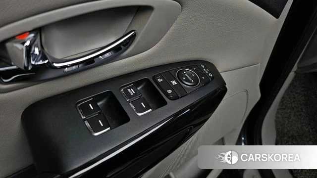 Kia The New Carnival 2019 Серый из Кореи, фото 6