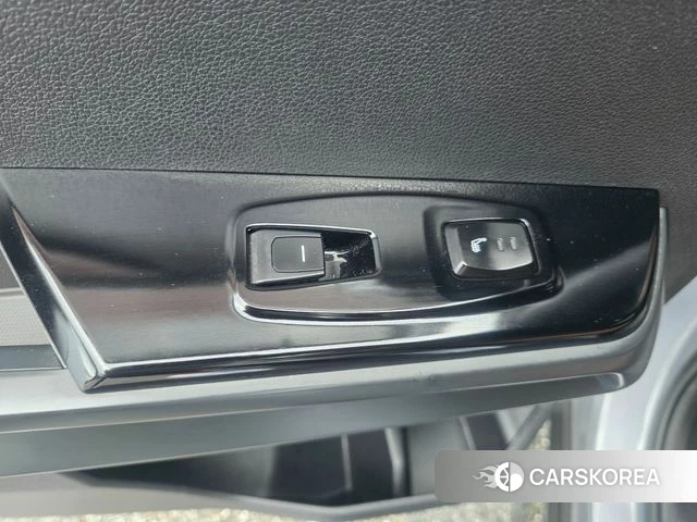 Ssangyong Torres 2023 Светло-серебряный цвет из Кореи, фото 6