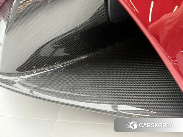 McLaren Artura 2023 Красный из Китая, фото 6