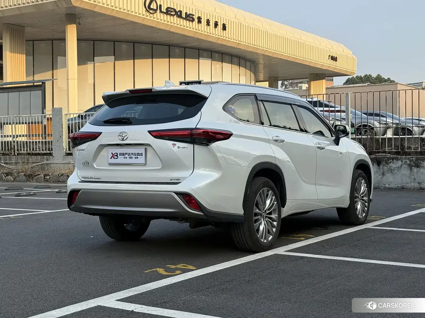 Toyota Highlander 2025 Белый из Китая, фото 6