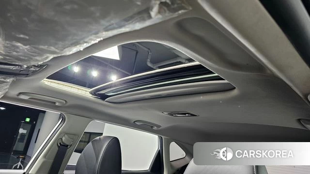 Kia Seltos 2022 Белый из Кореи, фото 6