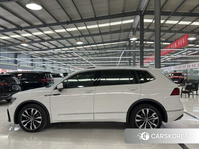 Volkswagen Tiguan L 2022 Белый из Китая, фото 6