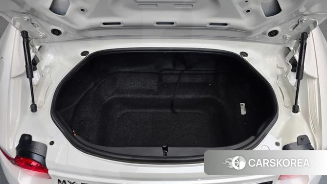 Mazda MX-5 MIATA 2022 Белый из Кореи, фото 6