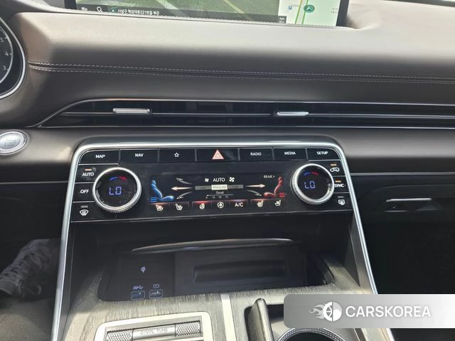 Genesis GV80 2022 Черный из Кореи, фото 6