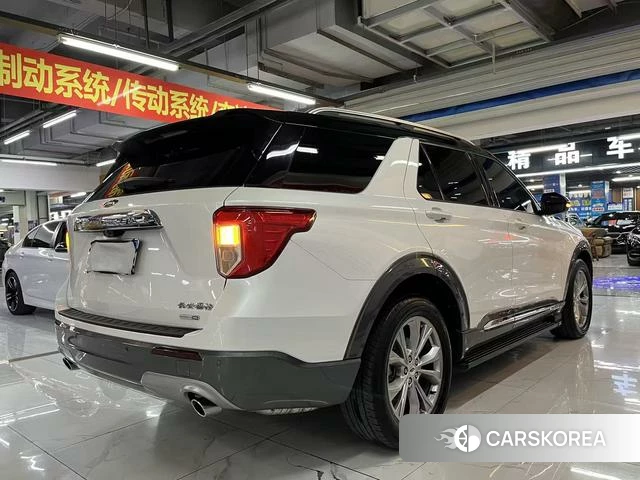 Ford Explorer 2021 Белый из Китая, фото 6