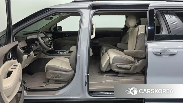 Kia The New Carnival 4th Generation 2025 Серебристо-серый из Кореи, фото 6