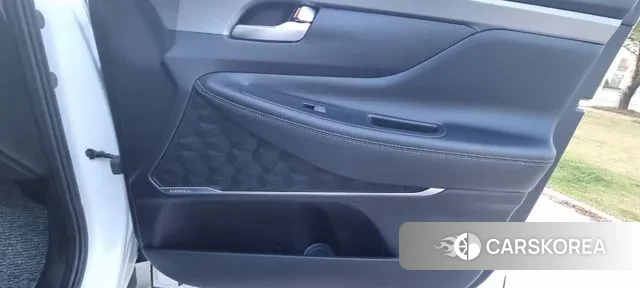 Hyundai The New Santa Fe 2023 Белый из Кореи, фото 6