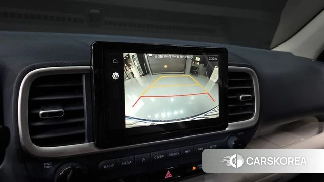 Hyundai Venue 2022 Белый из Кореи, фото 6