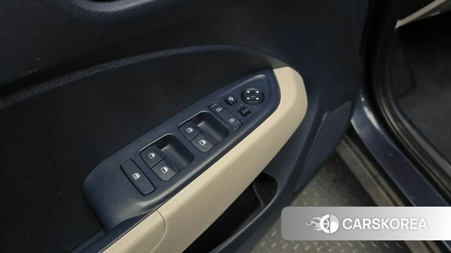 Hyundai Venue 2021 Синий из Кореи, фото 6