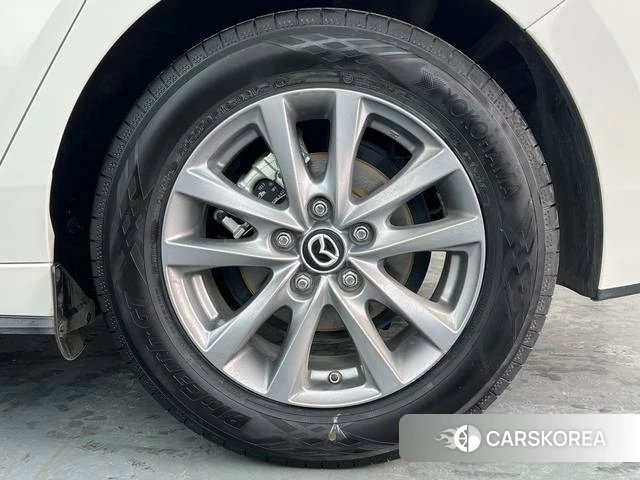 Mazda 3 Angkesaila 2022 Белый из Китая, фото 6
