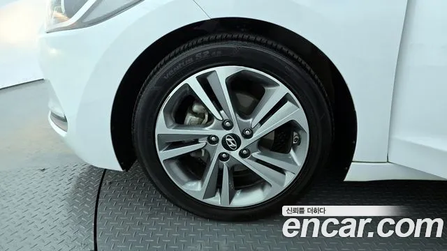 Hyundai Avante AD 2018 Белый из Кореи, фото 6