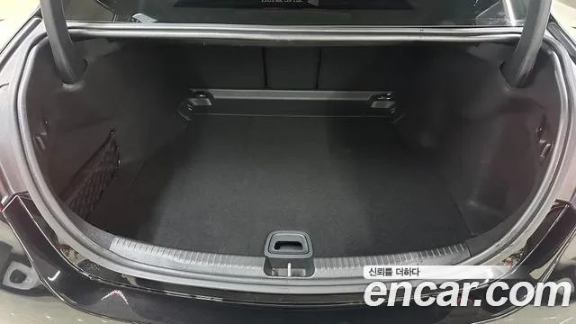 Mercedes-Benz C-Class W206 2023 Черный из Кореи, фото 6