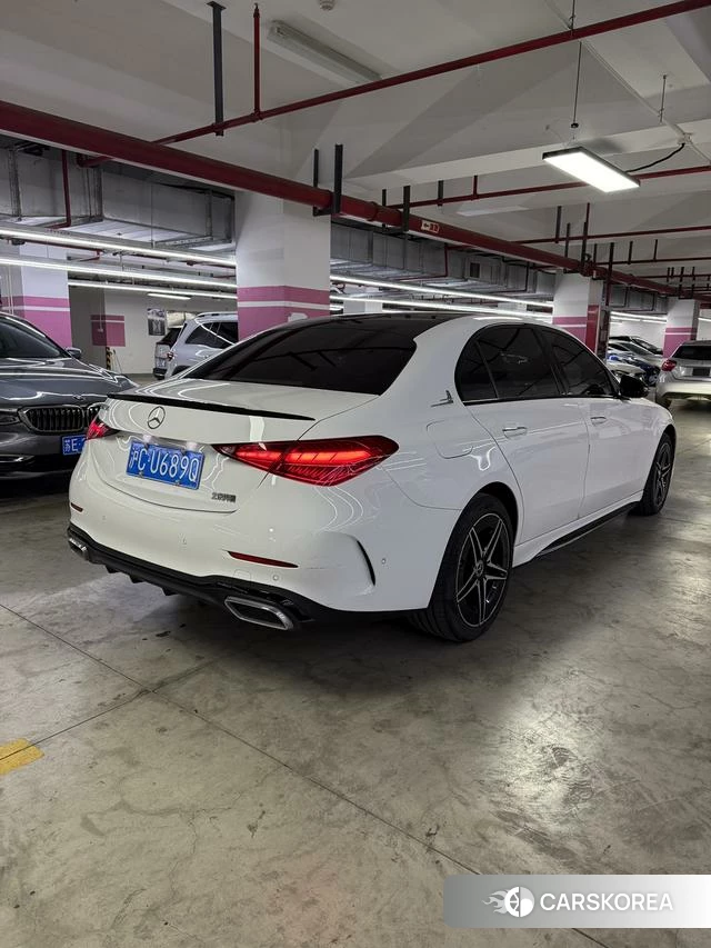 Mercedes-Benz Class C 2023 Белый из Китая, фото 6