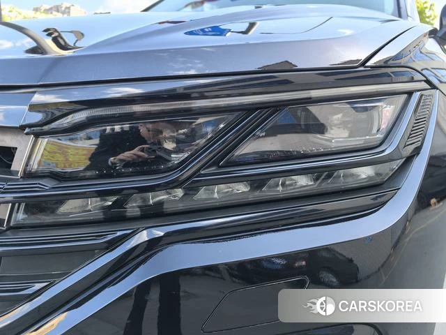 Volkswagen Touareg 2020 Черный из Китая, фото 6