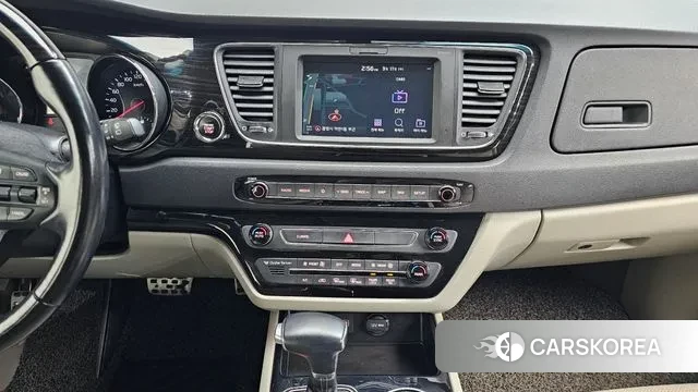 Kia The New Carnival 2018 Черный из Кореи, фото 6