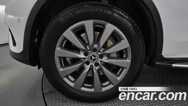 Mercedes-Benz GLC-Class X253 2019 Белый из Кореи, фото 6