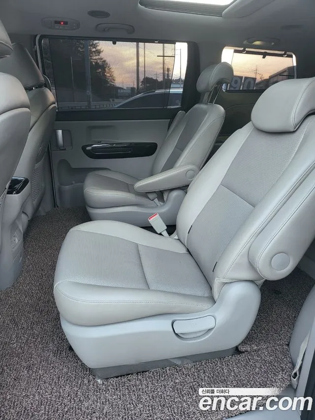 Kia The New Carnival id 2710004 из Кореи 6