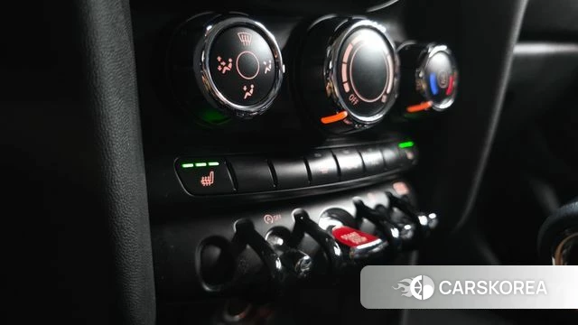 Mini Cooper 2019 Жемчужный цвет из Кореи, фото 6