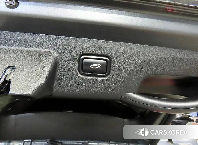 Kia Sportage 5th Generation 2023 Белый из Кореи, фото 6