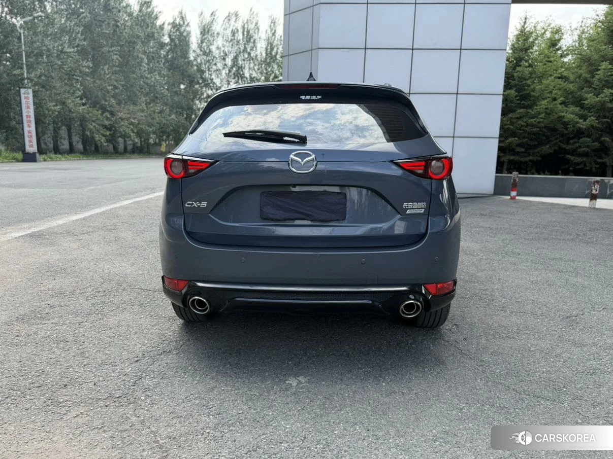 Mazda CX-5 2021 Темно-серый из Китая, фото 6