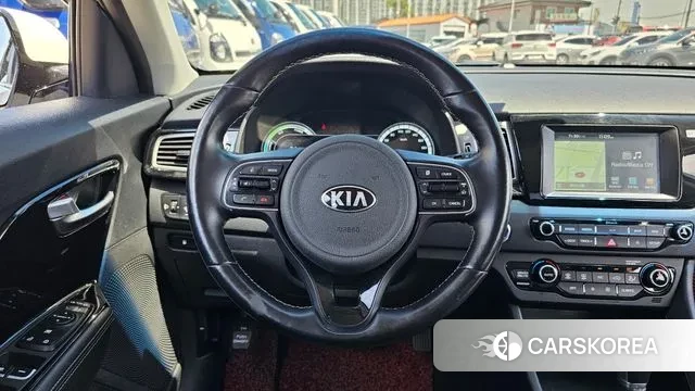 Kia Niro 2018 Белый из Кореи, фото 6