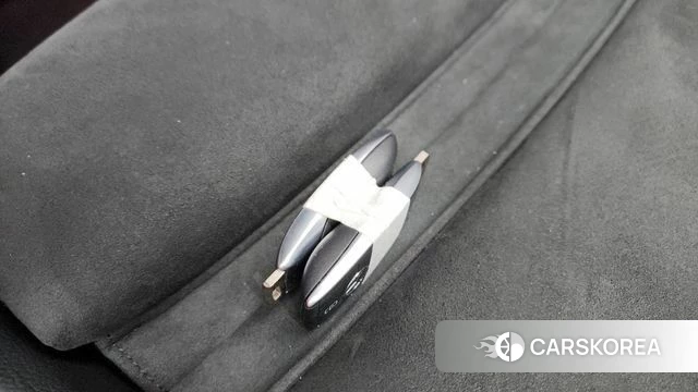 Mercedes-Benz C-Class W205 2019 Белый из Кореи, фото 6
