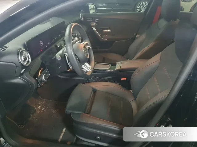 Mercedes-Benz A-Class W177 2024 Черный из Кореи, фото 6