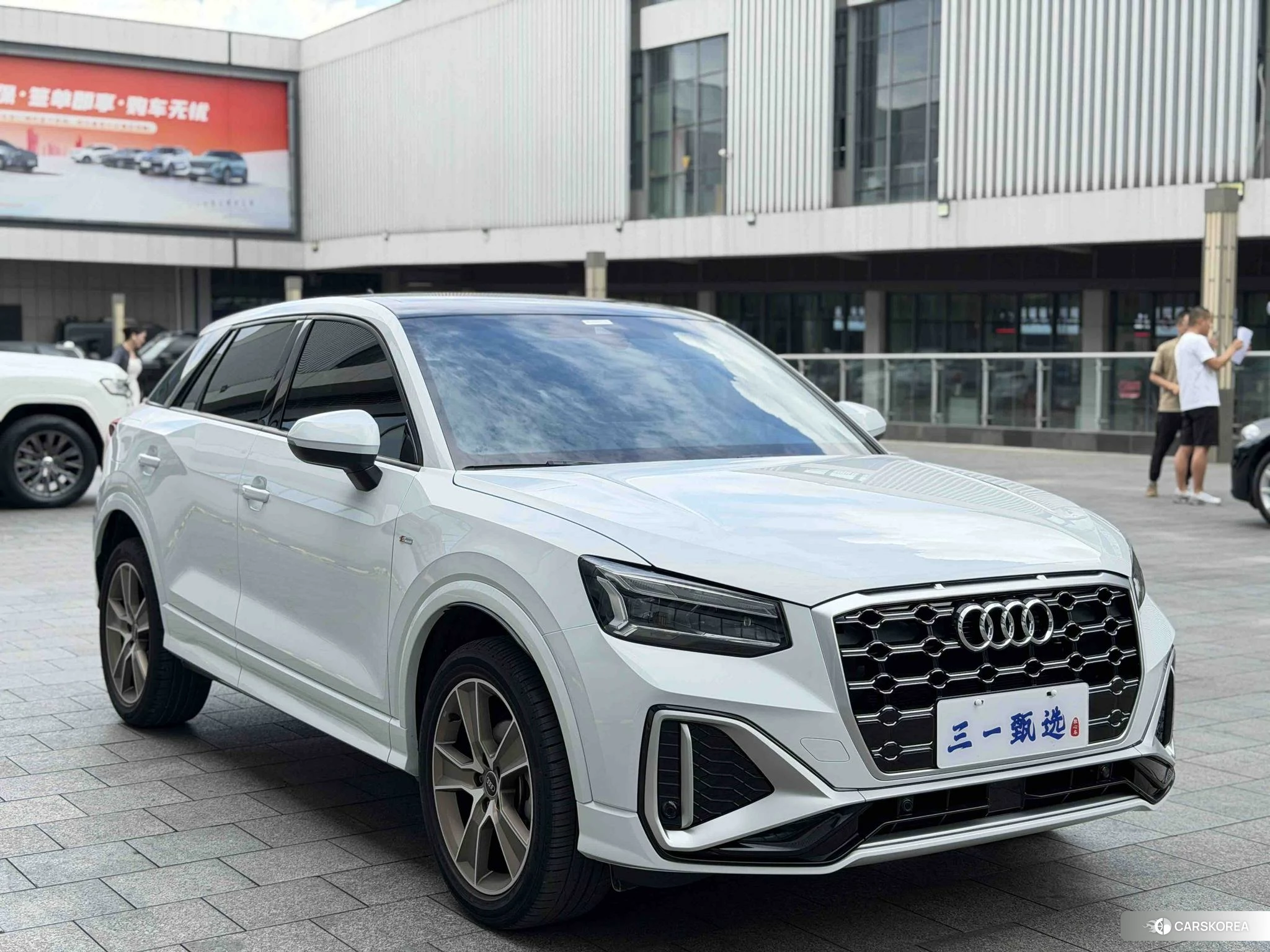 Audi Q2L 2021 Белый из Китая, фото 6