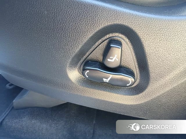 Ssangyong Rexton Sports 2018 Белый из Кореи, фото 6