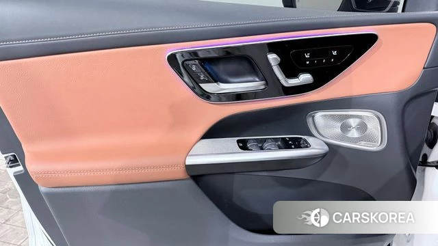 Mercedes-Benz GLC-Class X254 2024 Белый из Кореи, фото 6