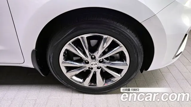 Kia The New Carnival id 2660601 из Кореи 6