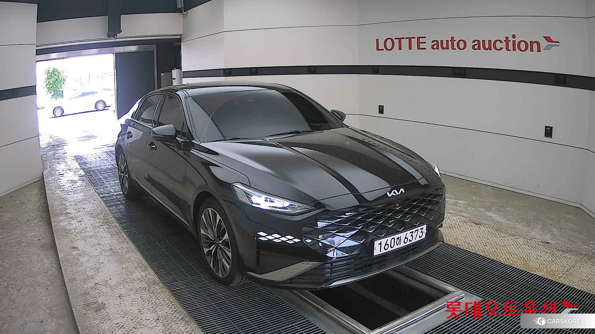 Kia K8 2022 Aurora Black Pearl из Кореи, фото 6