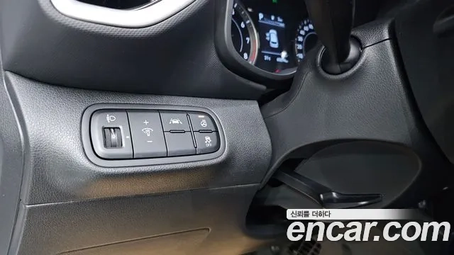 Hyundai Venue 2022 Белый из Кореи, фото 6