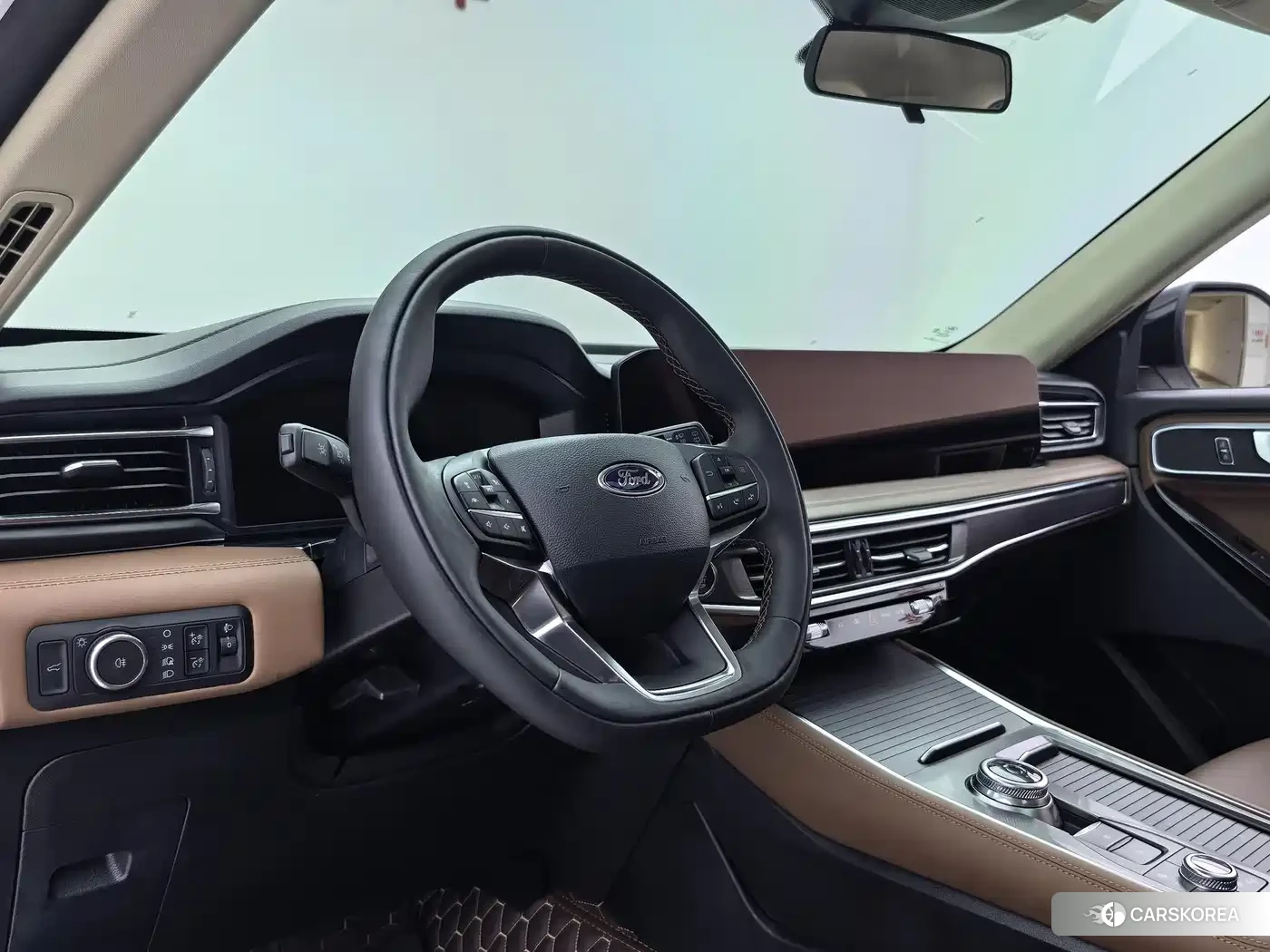 Ford Explorer 2023 Белый из Китая, фото 6