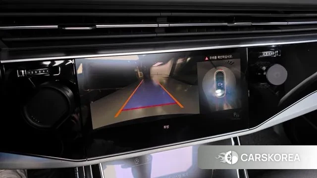 Audi Q8 (4M) 2021 Черный из Кореи, фото 6