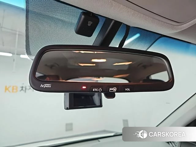 Hyundai Kona 2018 Белый из Кореи, фото 6