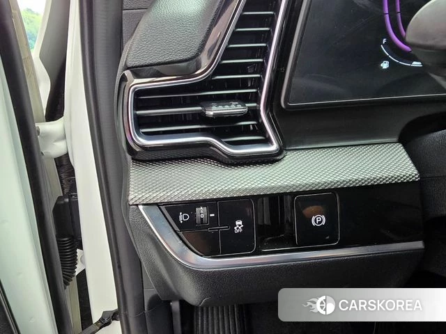 Kia Sportage 5th Generation 2022 Белый из Кореи, фото 6