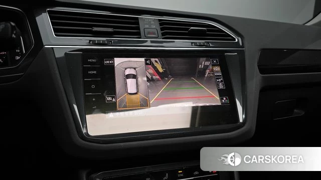 Volkswagen Tiguan second Generation 2023 Белый из Кореи, фото 6