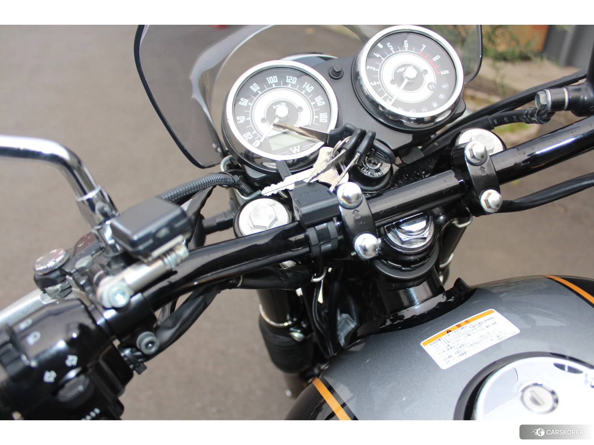 Kawasaki W800 SE id 3950337 из Японии 6