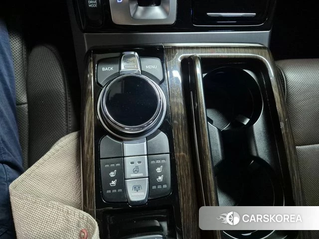 Genesis EQ900 2018 Черный из Кореи, фото 6