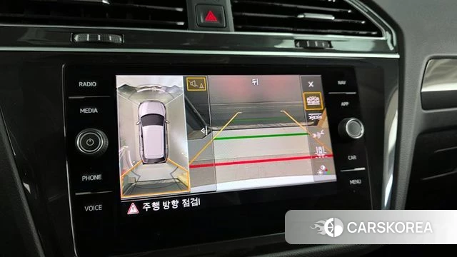 Volkswagen Tiguan second Generation 2020 Белый из Кореи, фото 6