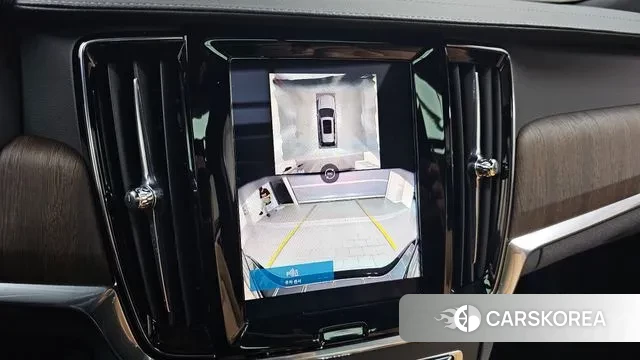 Volvo V90 Cross-Country 2023 Черный из Кореи, фото 6