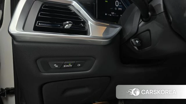 BMW X5 (G05) 2023 Белый из Кореи, фото 6